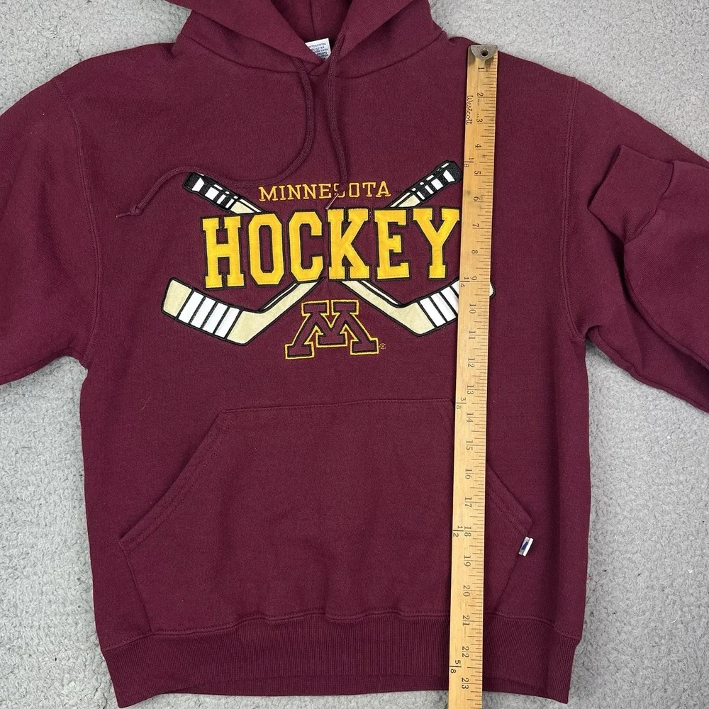 Vintage Minnesota Gophers Hockey Sweatshirt Russell Athletic Maroon Hoodie Small - Picture 6 of 7